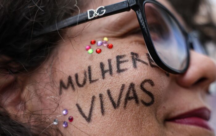 Movimento de mulheres ocupam as ruas em defesa da vida. Foto: Marcelo Camargo/ABR